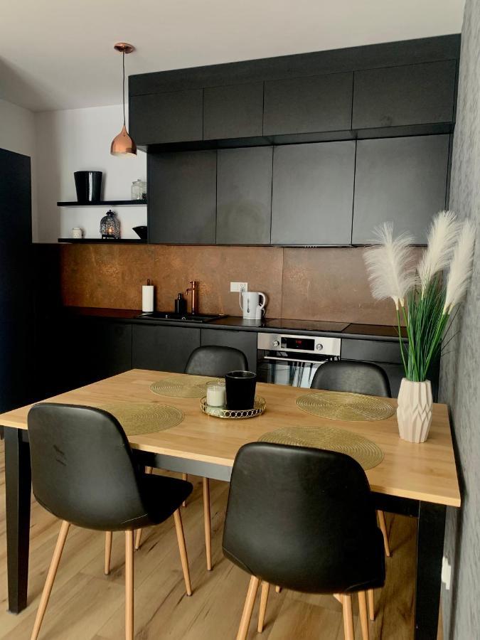 Apartament Drewnowska Przy Manufakturze Łódź Esterno foto